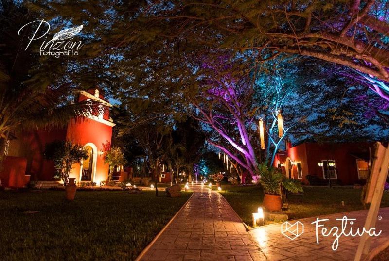 Hacienda Santa Cruz Merida Exterior photo